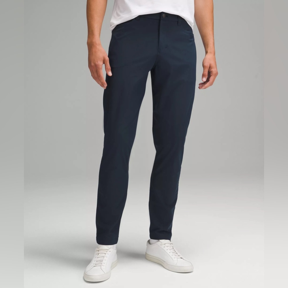 Lululemon men’s ABC slim fit trouser